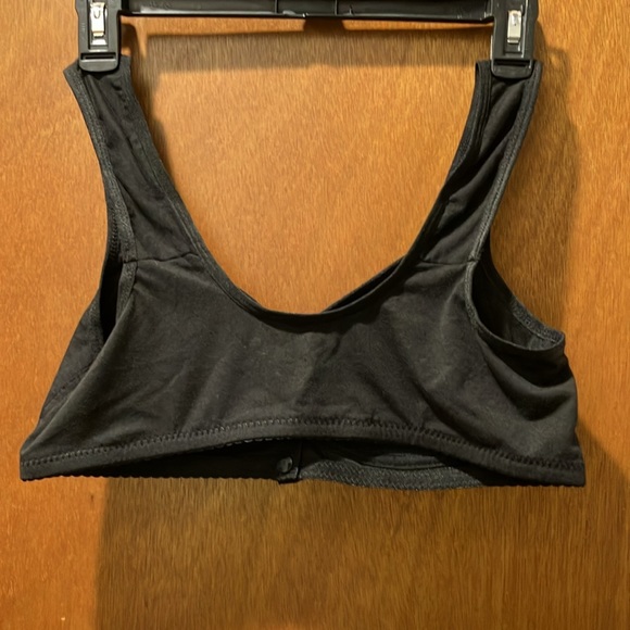 Brand new never worn black snap front bra - Picture 2 of 4